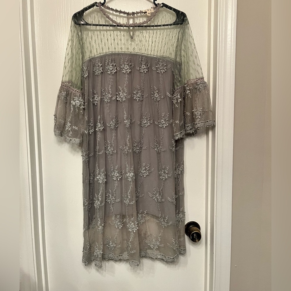 Green/Grey Lace & Mesh Dress